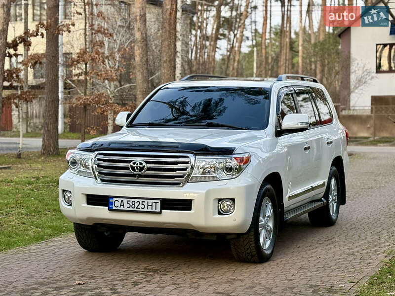 Toyota Land Cruiser 2012 Toyota Land Cruiser 2012