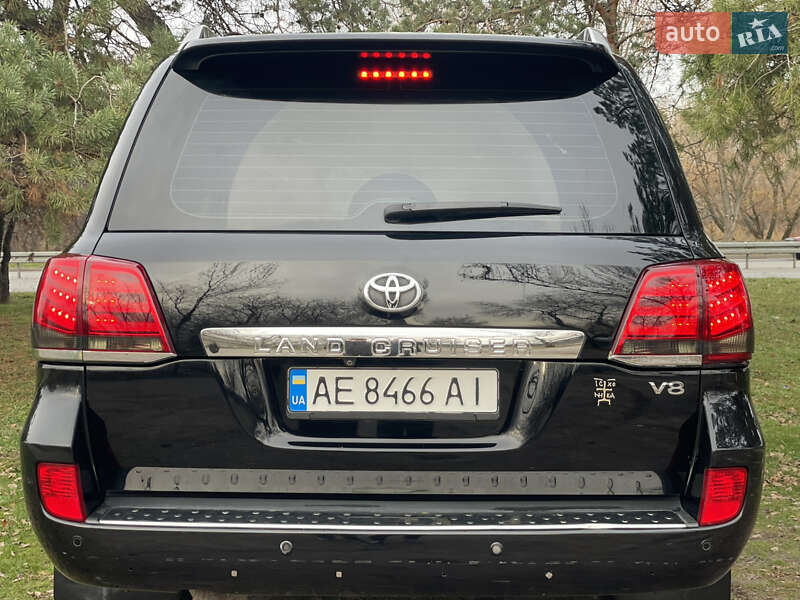 Внедорожник / Кроссовер Toyota Land Cruiser 2007 в Днепре