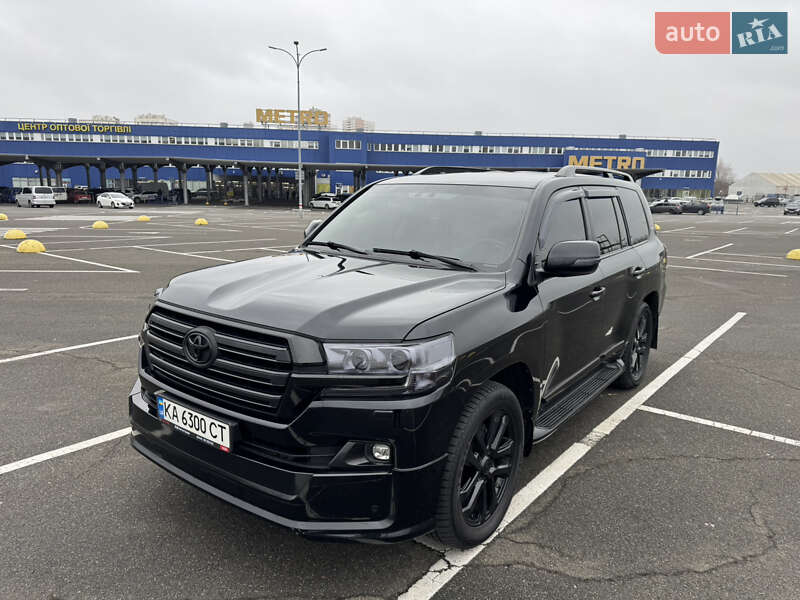 Внедорожник / Кроссовер Toyota Land Cruiser 2019 в Киеве