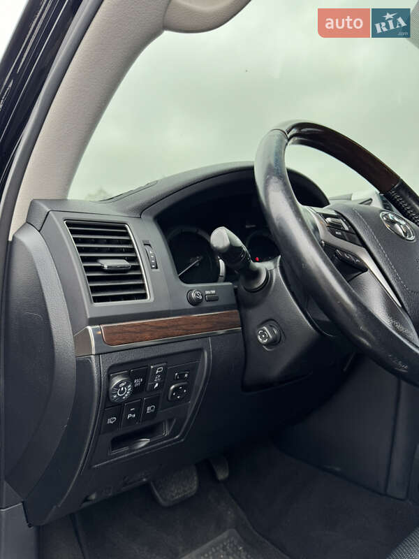 Внедорожник / Кроссовер Toyota Land Cruiser 2019 в Киеве