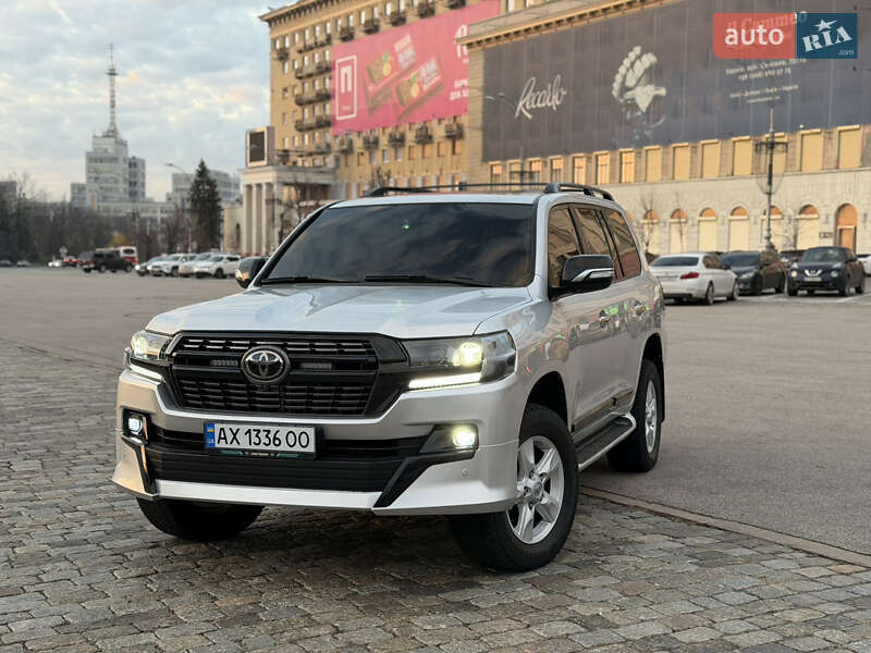 Внедорожник / Кроссовер Toyota Land Cruiser 2008 в Харькове