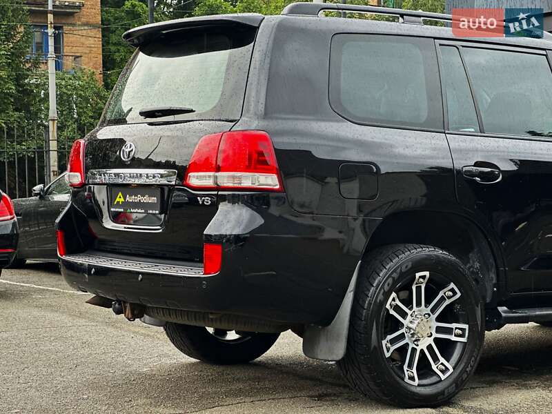 Внедорожник / Кроссовер Toyota Land Cruiser 2008 в Киеве