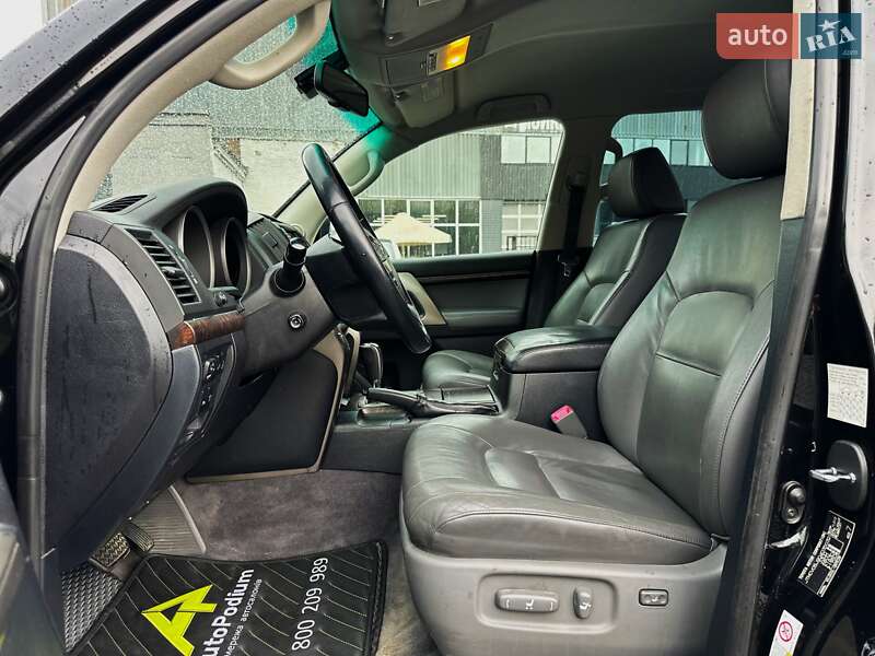Внедорожник / Кроссовер Toyota Land Cruiser 2008 в Киеве