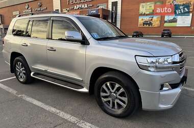 Позашляховик / Кросовер Toyota Land Cruiser 2016 в Броварах