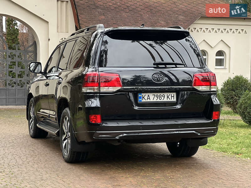 Внедорожник / Кроссовер Toyota Land Cruiser 2015 в Киеве