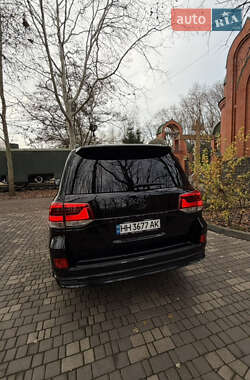 Внедорожник / Кроссовер Toyota Land Cruiser 2012 в Одессе