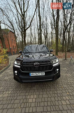 Позашляховик / Кросовер Toyota Land Cruiser 2012 в Одесі