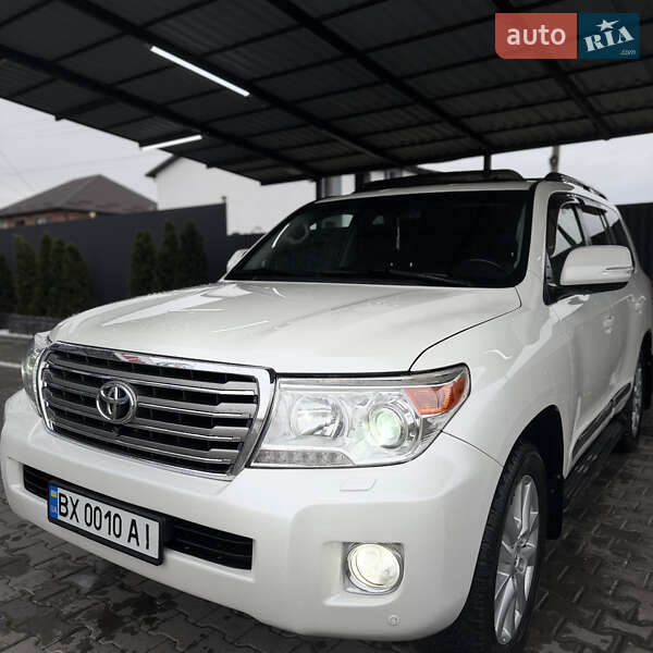 Внедорожник / Кроссовер Toyota Land Cruiser 2012 в Каменец-Подольском