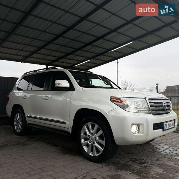 Внедорожник / Кроссовер Toyota Land Cruiser 2012 в Каменец-Подольском
