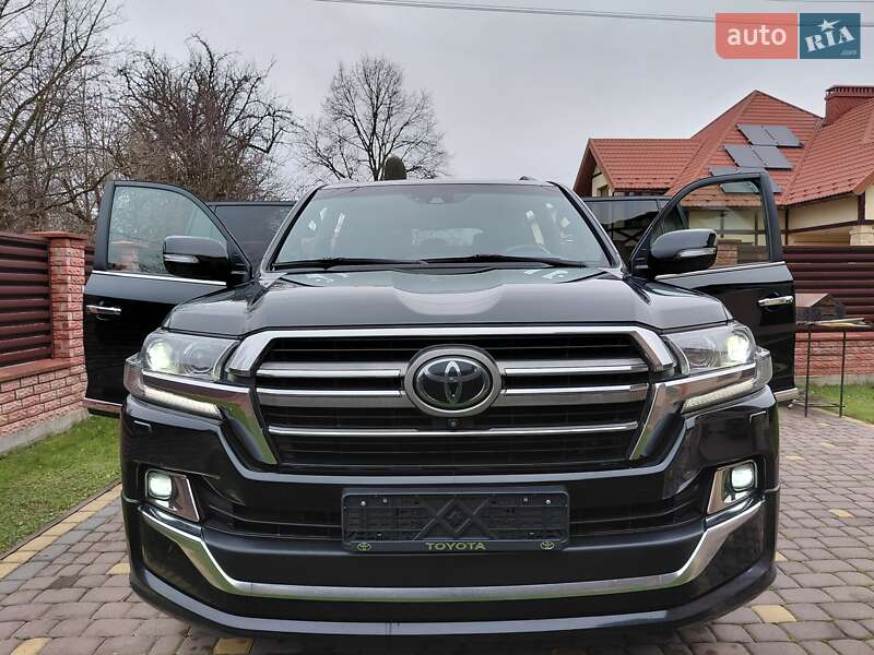 Внедорожник / Кроссовер Toyota Land Cruiser 2020 в Ивано-Франковске фото 5 Внедорожник / Кроссовер Toyota Land Cruiser 2020 в Ивано-Франковске