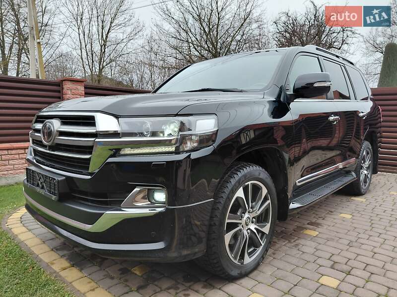 Toyota Land Cruiser 2020