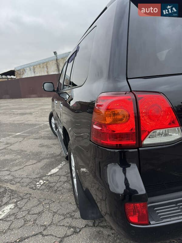 Внедорожник / Кроссовер Toyota Land Cruiser 2014 в Киеве