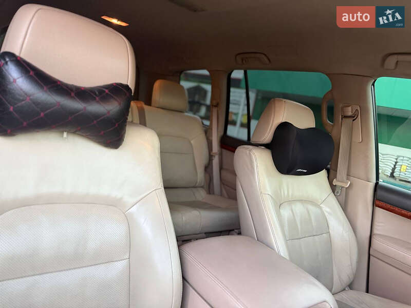 Позашляховик / Кросовер Toyota Land Cruiser 2013 в Дніпрі