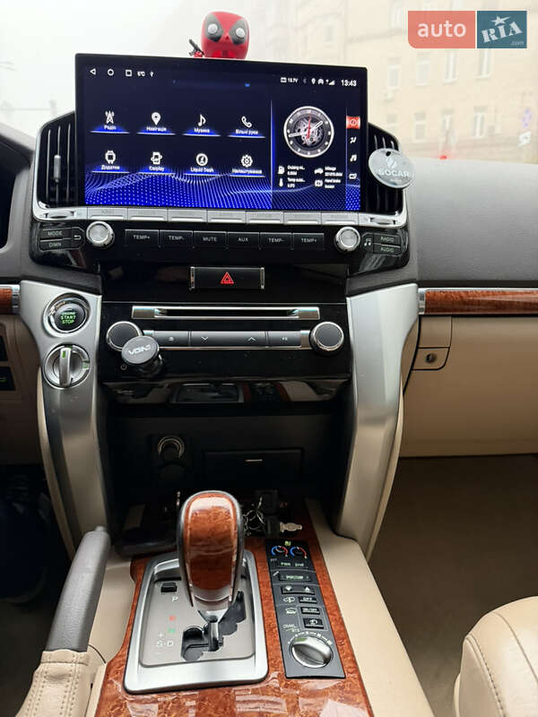 Внедорожник / Кроссовер Toyota Land Cruiser 2013 в Киеве