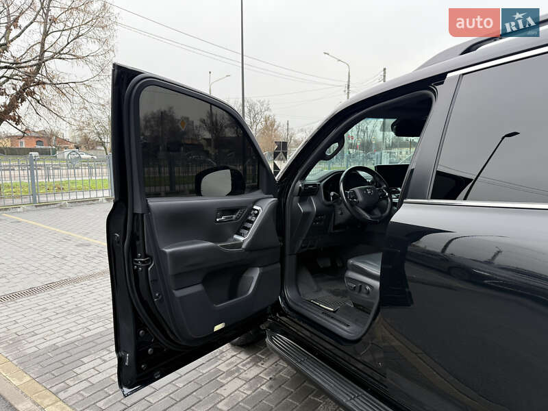 Внедорожник / Кроссовер Toyota Land Cruiser 2021 в Харькове