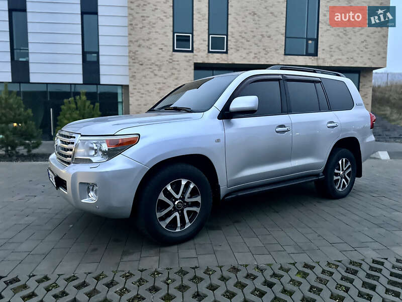 Внедорожник / Кроссовер Toyota Land Cruiser 2008 в Хмельницком