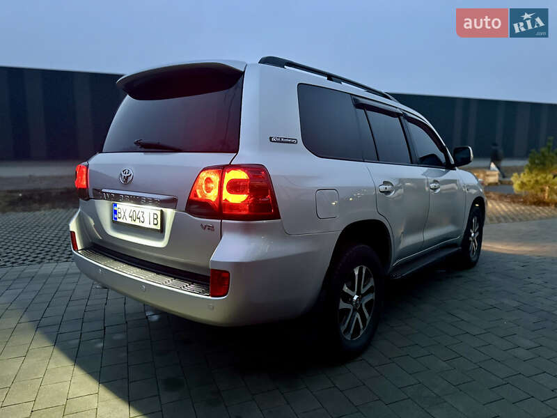 Внедорожник / Кроссовер Toyota Land Cruiser 2008 в Хмельницком