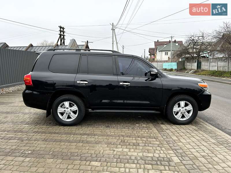 Внедорожник / Кроссовер Toyota Land Cruiser 2012 в Киеве фото 25 Внедорожник / Кроссовер Toyota Land Cruiser 2012 в Киеве