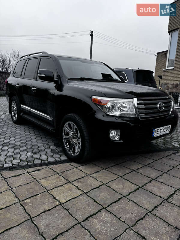 Внедорожник / Кроссовер Toyota Land Cruiser 2012 в Каменском фото 2 Внедорожник / Кроссовер Toyota Land Cruiser 2012 в Каменском