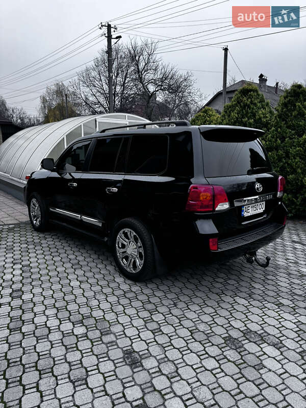 Внедорожник / Кроссовер Toyota Land Cruiser 2012 в Каменском фото 6 Внедорожник / Кроссовер Toyota Land Cruiser 2012 в Каменском