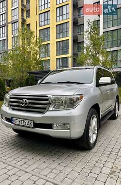 Позашляховик / Кросовер Toyota Land Cruiser 2007 в Дніпрі