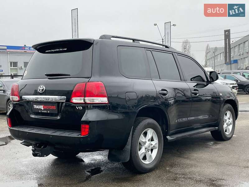 Внедорожник / Кроссовер Toyota Land Cruiser 2008 в Киеве