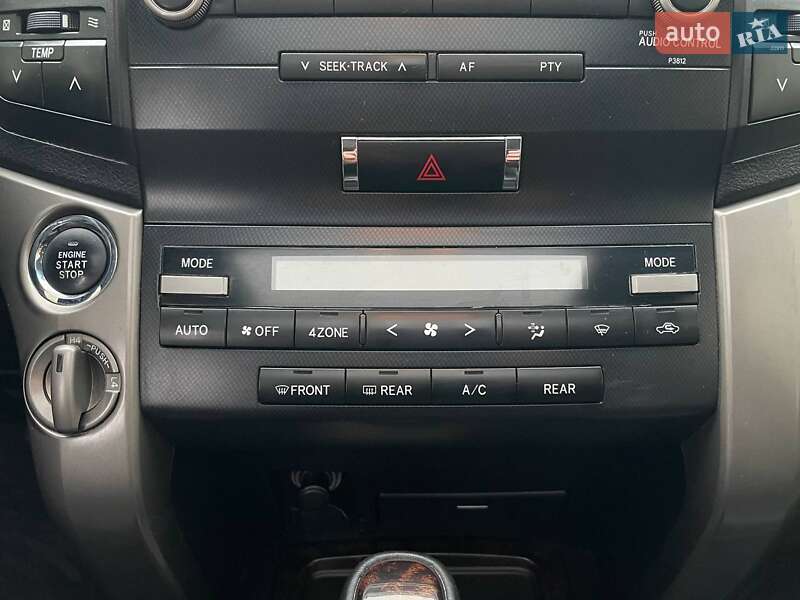 Внедорожник / Кроссовер Toyota Land Cruiser 2008 в Киеве