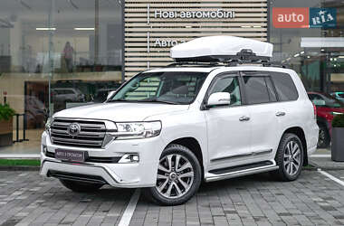 Позашляховик / Кросовер Toyota Land Cruiser 2016 в Львові