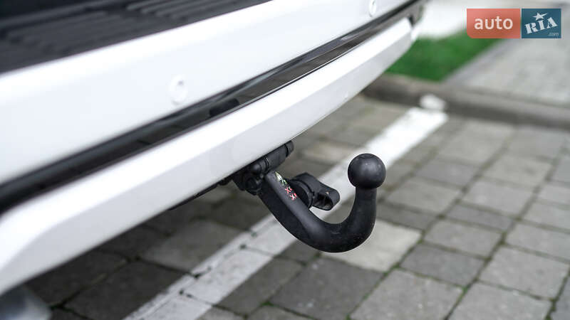 Внедорожник / Кроссовер Toyota Land Cruiser 2016 в Львове фото 17 Внедорожник / Кроссовер Toyota Land Cruiser 2016 в Львове