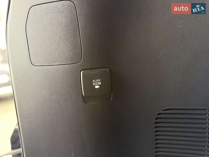 Внедорожник / Кроссовер Toyota Land Cruiser 2020 в Черновцах фото 37 Внедорожник / Кроссовер Toyota Land Cruiser 2020 в Черновцах