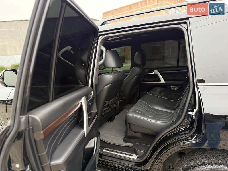 Внедорожник / Кроссовер Toyota Land Cruiser 2020 в Черновцах фото 41 Внедорожник / Кроссовер Toyota Land Cruiser 2020 в Черновцах