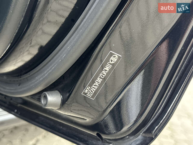 Внедорожник / Кроссовер Toyota Land Cruiser 2020 в Черновцах фото 143 Внедорожник / Кроссовер Toyota Land Cruiser 2020 в Черновцах