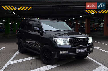 Внедорожник / Кроссовер Toyota Land Cruiser 2010 в Киеве