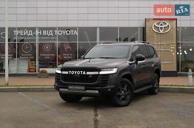 Внедорожник / Кроссовер Toyota Land Cruiser 2021 в Киеве