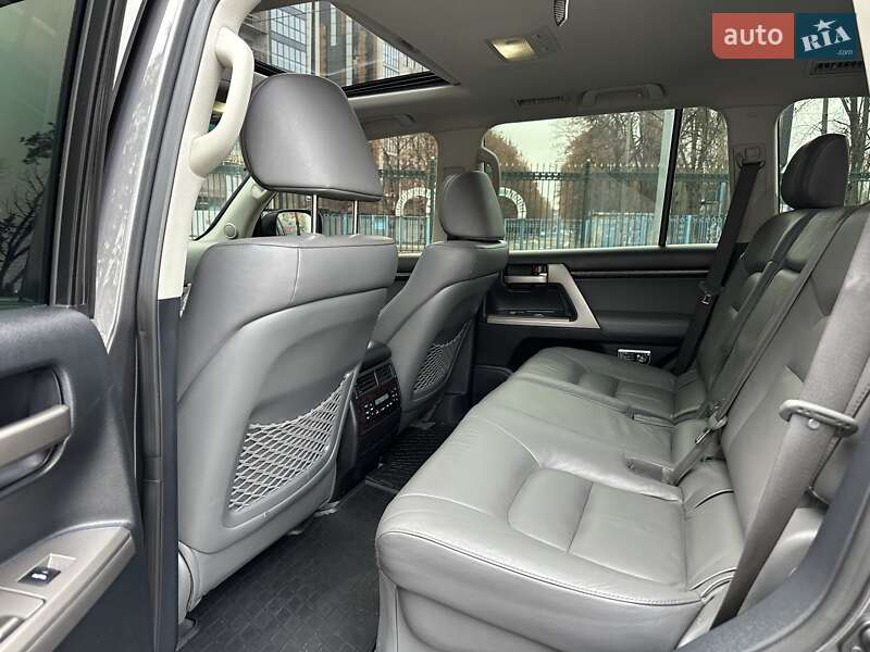 Внедорожник / Кроссовер Toyota Land Cruiser 2008 в Харькове