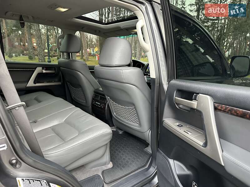 Внедорожник / Кроссовер Toyota Land Cruiser 2008 в Харькове