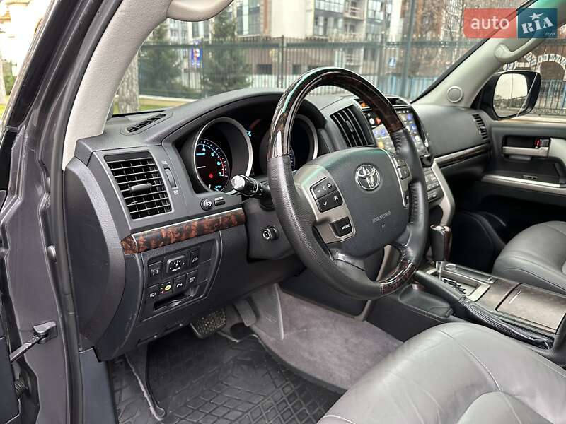 Внедорожник / Кроссовер Toyota Land Cruiser 2008 в Харькове