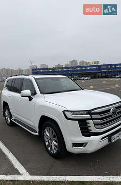 Внедорожник / Кроссовер Toyota Land Cruiser 2021 в Киеве