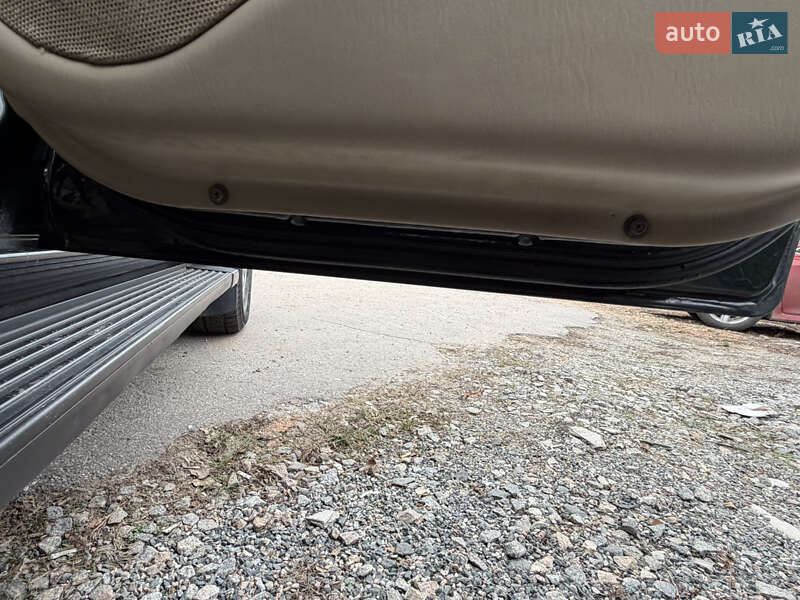 Внедорожник / Кроссовер Toyota Land Cruiser 2005 в Полтаве