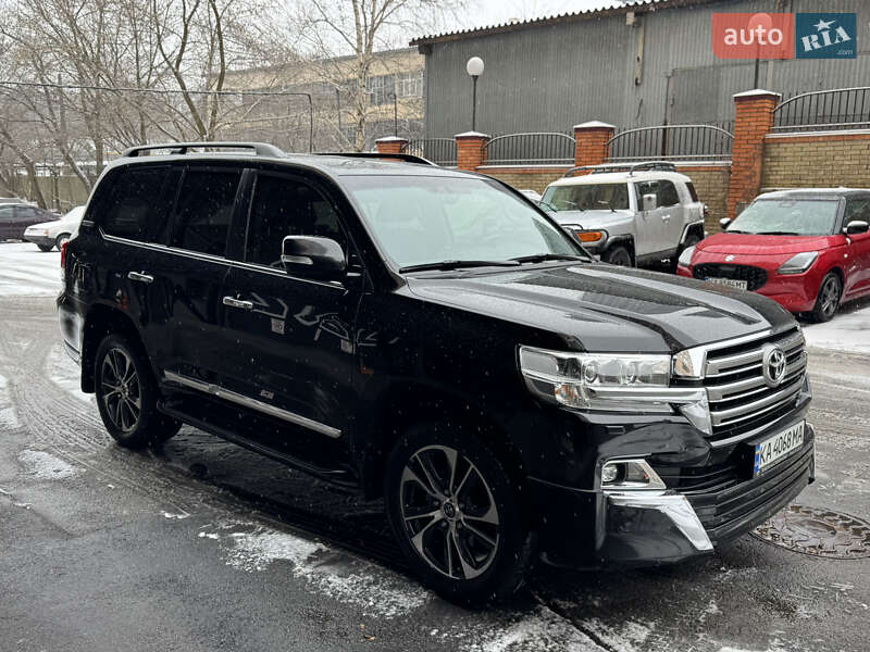 Позашляховик / Кросовер Toyota Land Cruiser 2020 в Києві фото 4 Позашляховик / Кросовер Toyota Land Cruiser 2020 в Києві