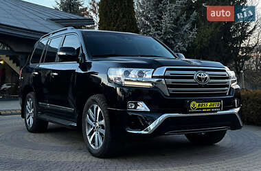 Позашляховик / Кросовер Toyota Land Cruiser 2016 в Львові