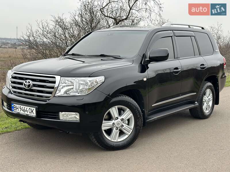Позашляховик / Кросовер Toyota Land Cruiser 2011 в Одесі