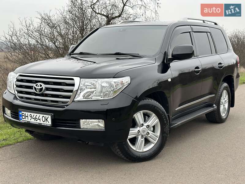 Позашляховик / Кросовер Toyota Land Cruiser 2011 в Одесі