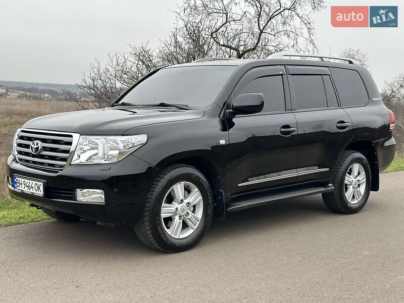 Позашляховик / Кросовер Toyota Land Cruiser 2011 в Одесі