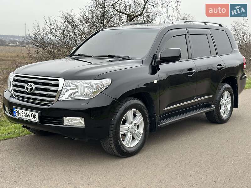 Позашляховик / Кросовер Toyota Land Cruiser 2011 в Одесі