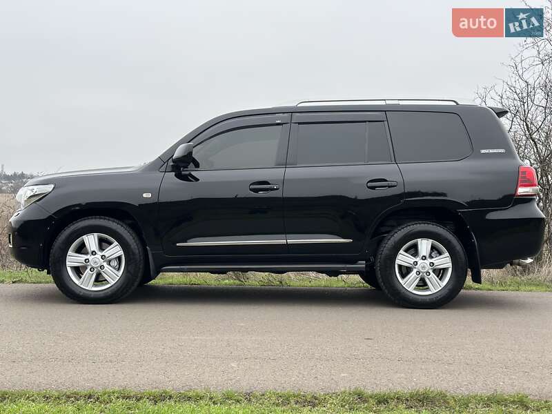 Позашляховик / Кросовер Toyota Land Cruiser 2011 в Одесі