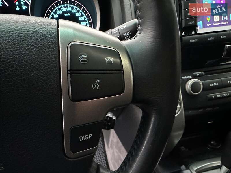 Позашляховик / Кросовер Toyota Land Cruiser 2011 в Одесі