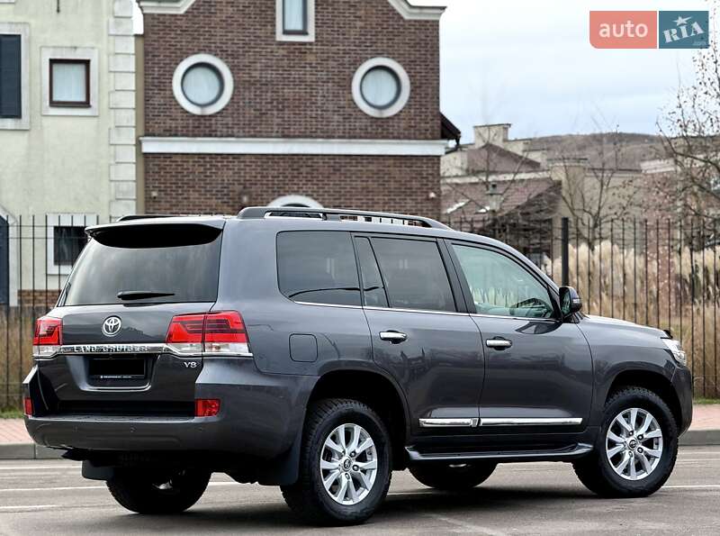 Внедорожник / Кроссовер Toyota Land Cruiser 2020 в Киеве
