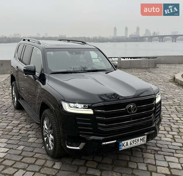 Внедорожник / Кроссовер Toyota Land Cruiser 2023 в Киеве