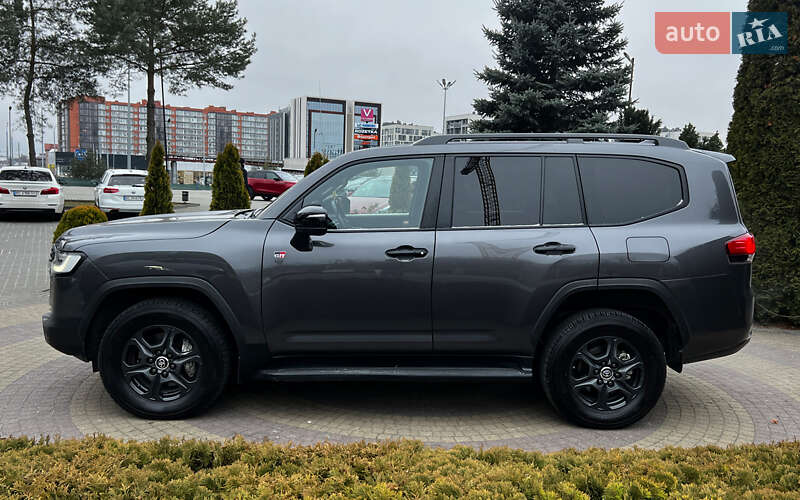 Внедорожник / Кроссовер Toyota Land Cruiser 2022 в Львове